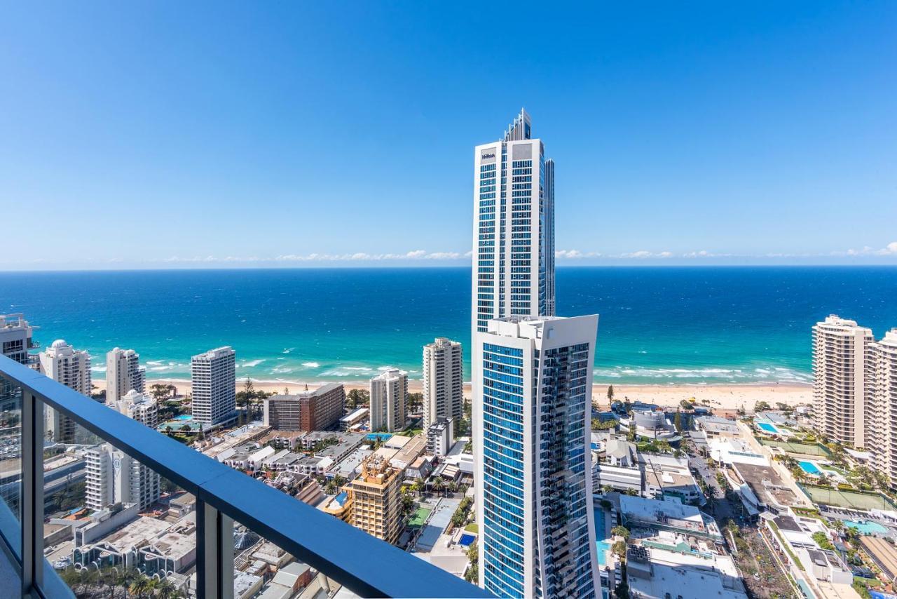 Circle On Cavill - Hosted By Coastal Letting Apartment Gold Coast Exterior photo